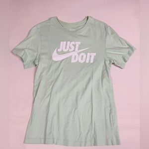 Nike Sportswear JDI The Nike Tee Crewneck Short Sleeve Mens S Light Green